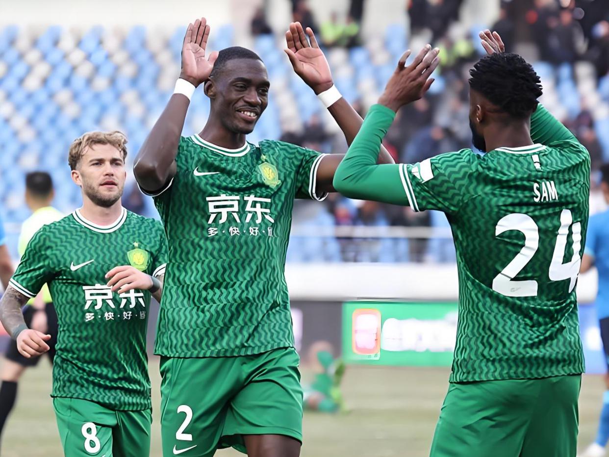 九游体育app-包含社区盾赛程吃紧;北京国安今夜伤情更新;压力陡增;身体对抗强度拉满的词条