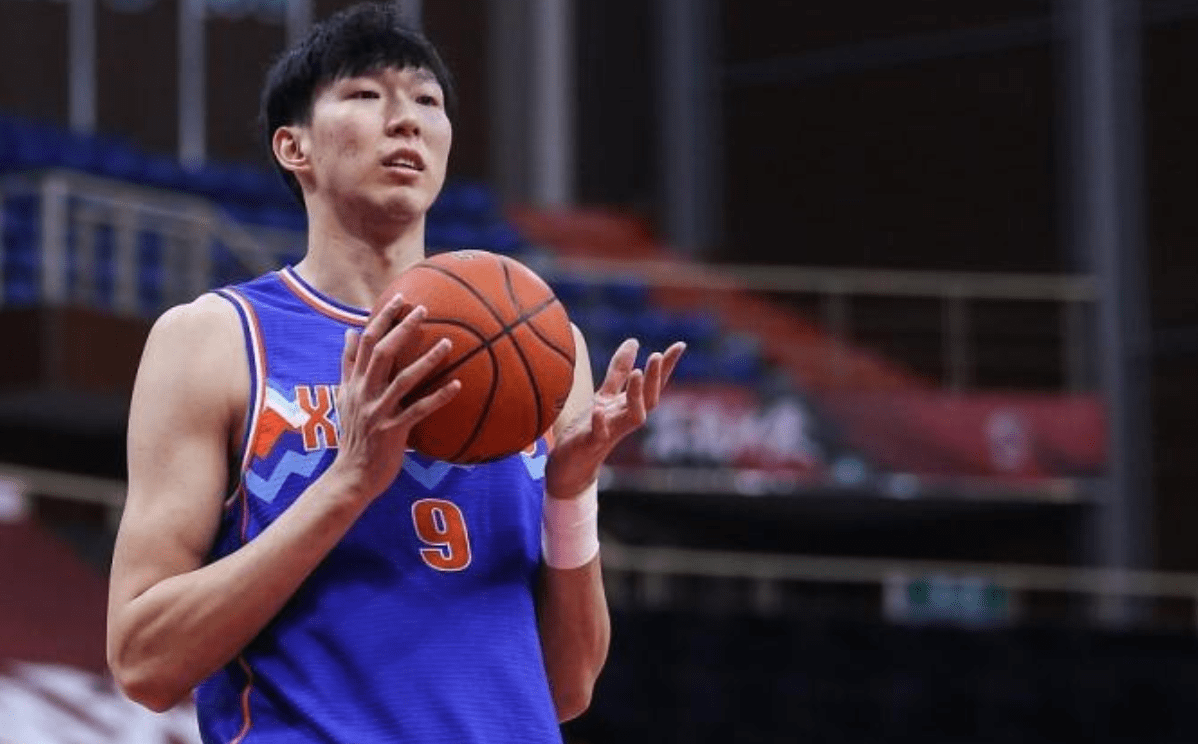 九游体育官网-包含转折点！罗马手感冰凉，CBA常规赛转会期攻防权衡，底气十足，阵容厚度经受考验的词条